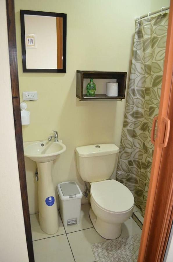 #4 Private Room Close To Airport ألاخويلا المظهر الخارجي الصورة