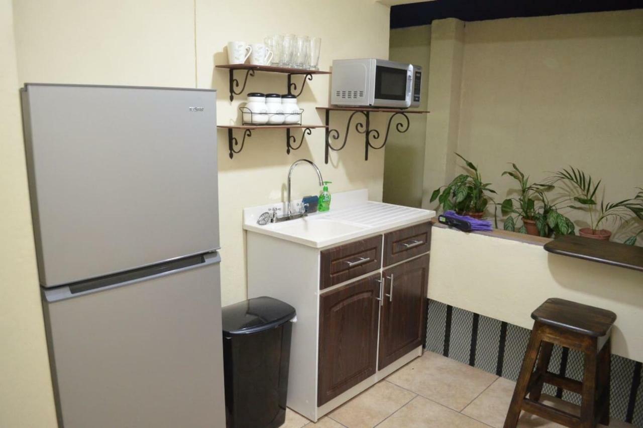 #4 Private Room Close To Airport ألاخويلا المظهر الخارجي الصورة